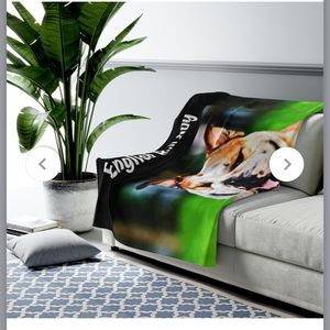 English Bulldog velveteen blanket